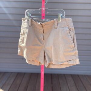 Vineyard Vines Women’s Chino Shorts — Size 4